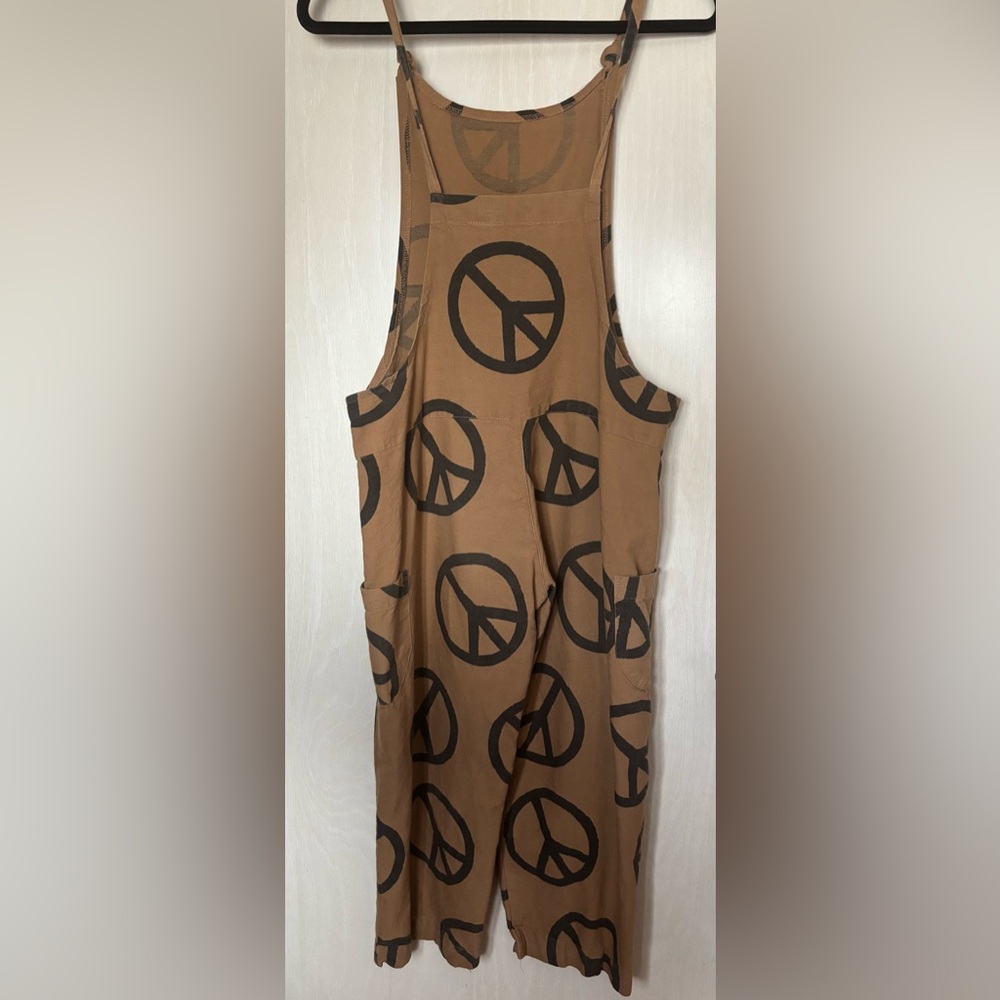 $30 SALE‼️ PEACE SIGN JUMPSUIT * OVERALLS * ADJUSTABLE STRAPS * 100% COTTON - Picture 2 of 7
